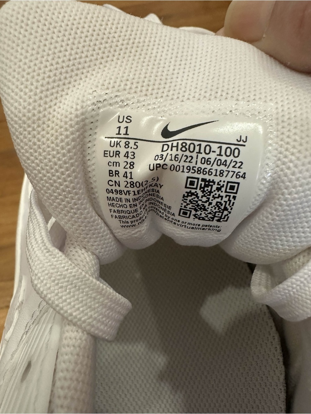 *New with Defects* Nike Air Max 90 Women White (DH8010-100) Size 11W - Picture 10 of 12